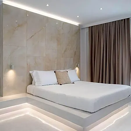 Cycladic & 5* Santorini Island